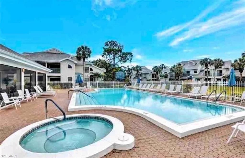55 Emerald Woods Dr, Unit C9, Naples, FL 34108 Photo