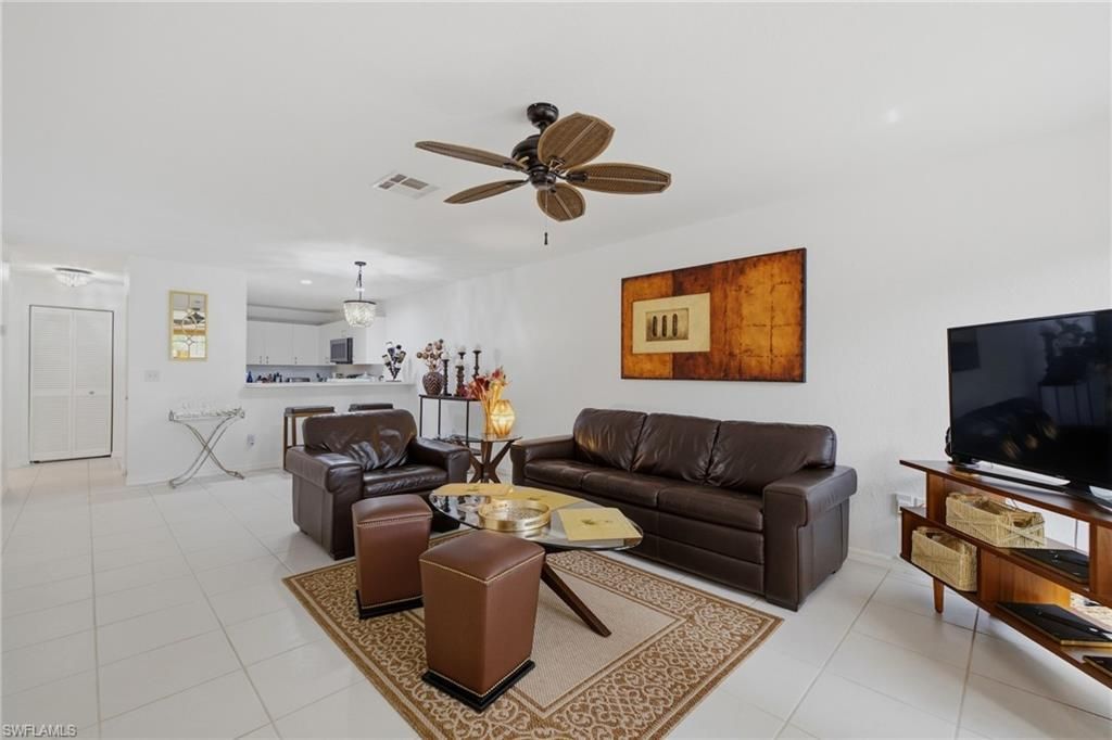 55 Emerald Woods Dr, Unit C9, Naples, FL 34108 Photo