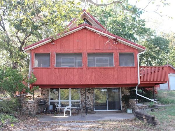 11 Spruce Street, Greenfield, MO 65661