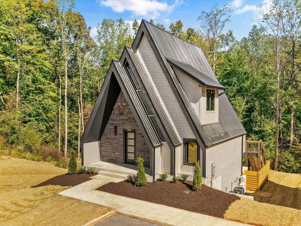 651 Longbow Way, Pigeon Forge, TN 37863