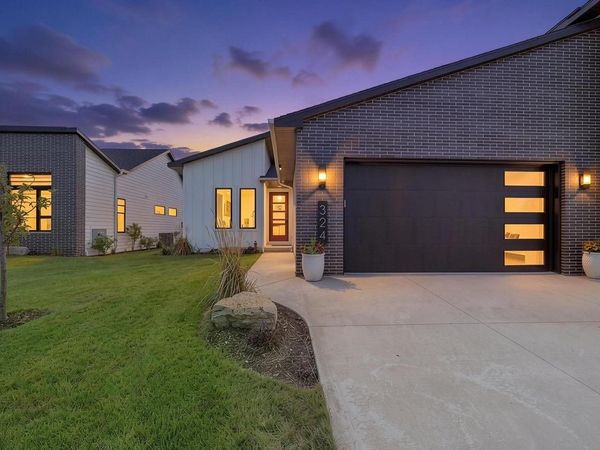 324 ALDON CIRCLE, Green Bay, WI 54304