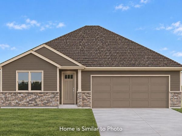 1941 HUFFCUTT LANE, Waupaca, WI 54981