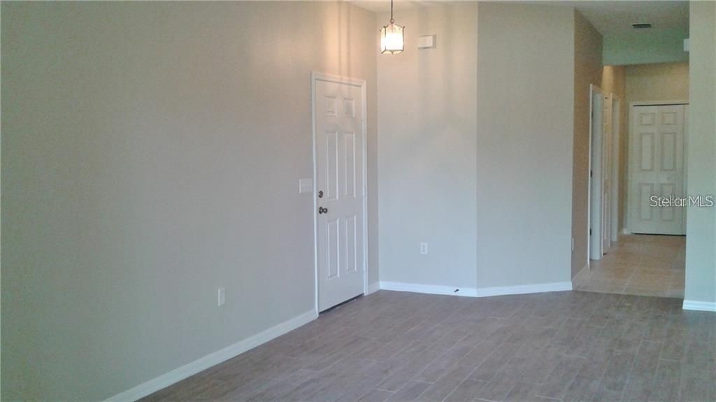 4213 Via Piedra Circle, Unit 8-104, Sarasota, FL 34233 Photo