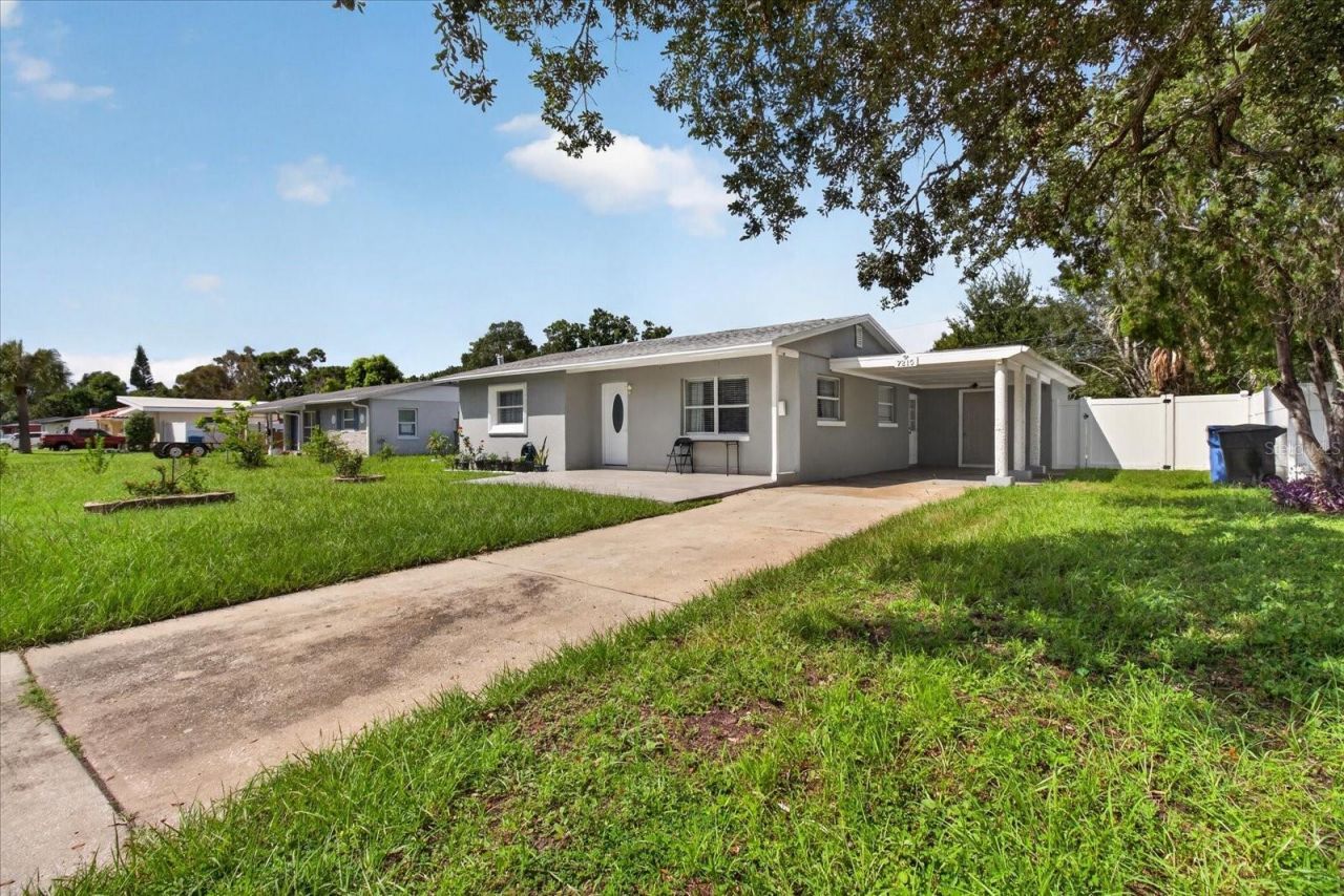 7210 Dr Martin Luther King Jr Street N, Saint Petersburg, FL 33702 Photo