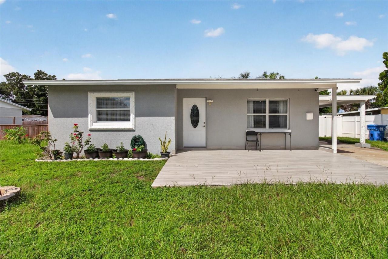 7210 Dr Martin Luther King Jr Street N, Saint Petersburg, FL 33702 Photo