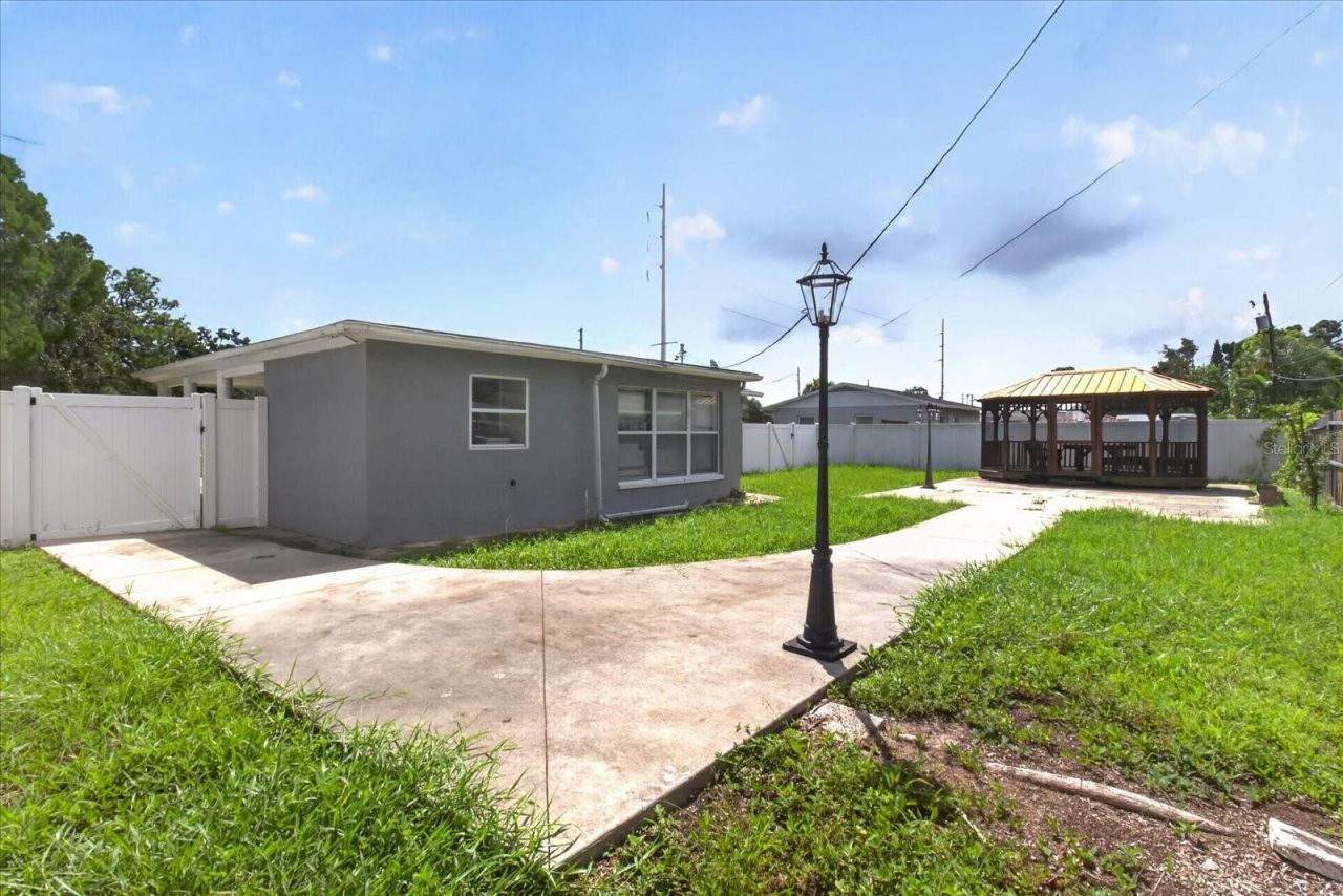 7210 Dr Martin Luther King Jr Street N, Saint Petersburg, FL 33702 Photo