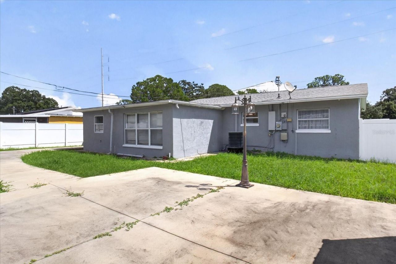 7210 Dr Martin Luther King Jr Street N, Saint Petersburg, FL 33702 Photo