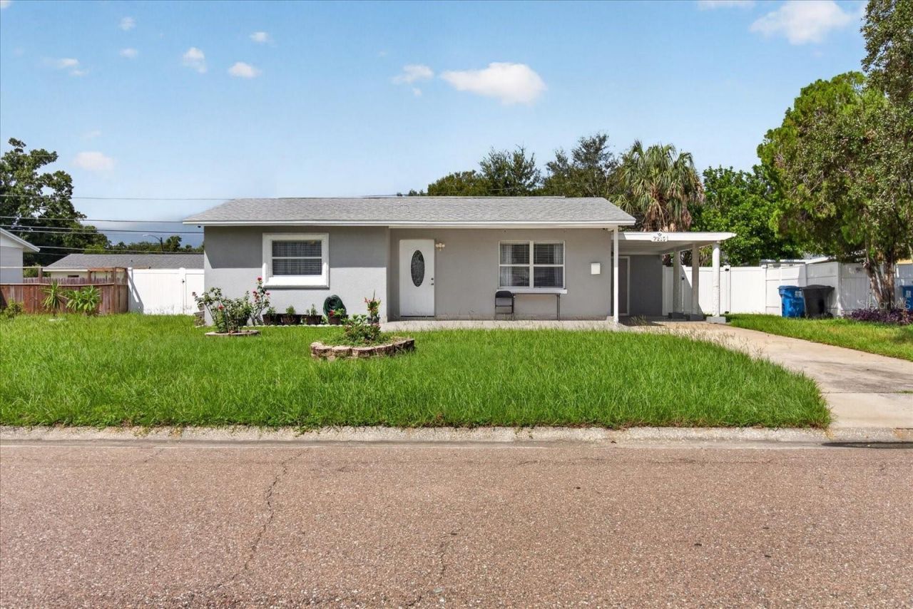 7210 Dr Martin Luther King Jr Street N, Saint Petersburg, FL 33702 Photo