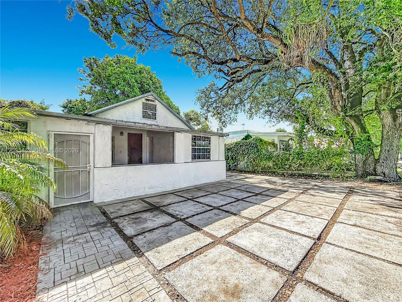 4433 NW 22nd Ct, Miami, FL 33142 Photo