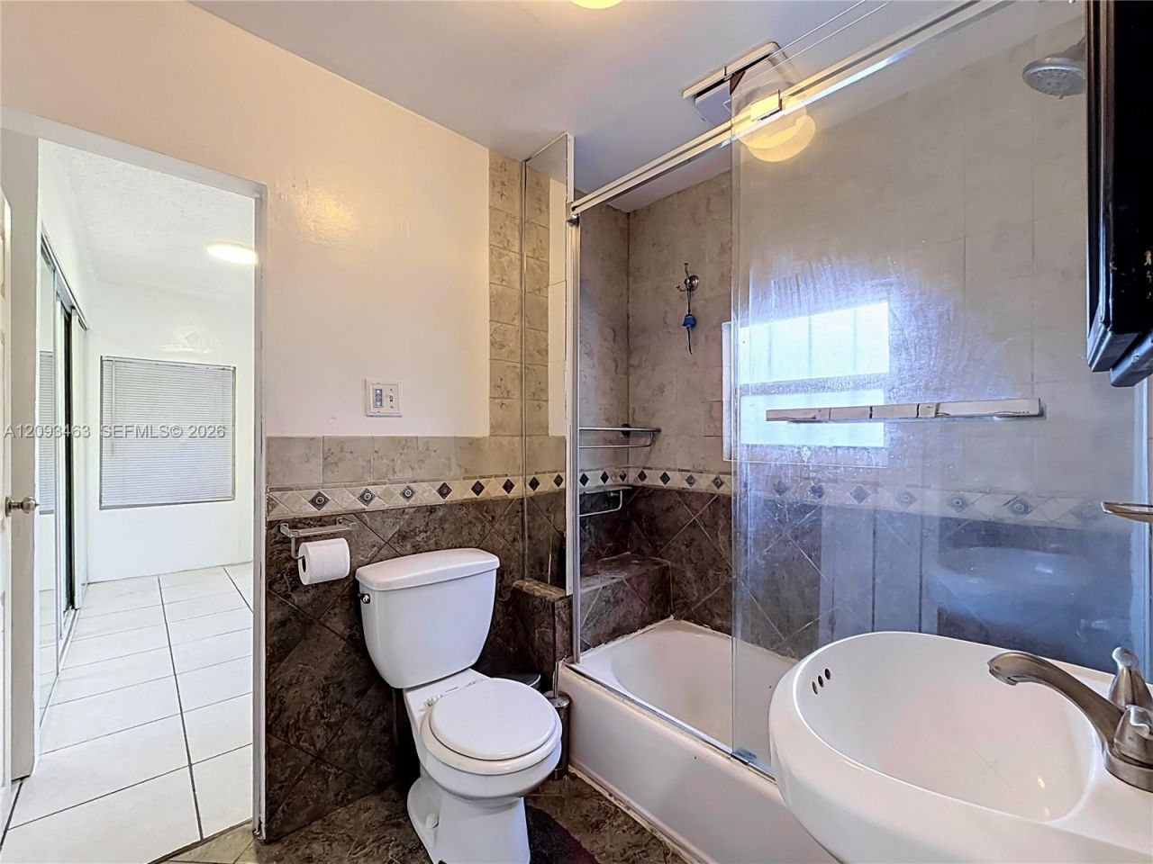 4433 NW 22nd Ct, Miami, FL 33142 Photo