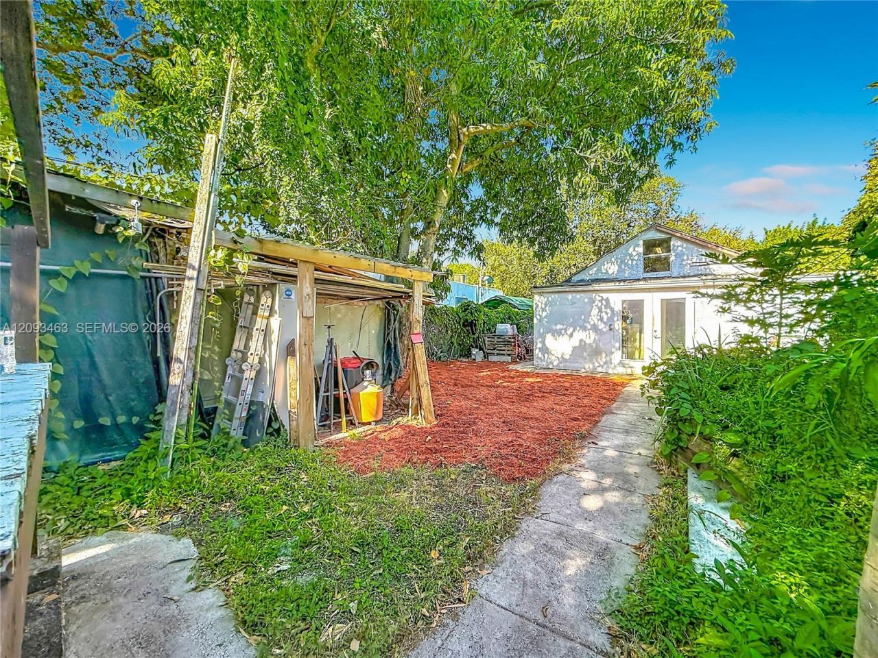 4433 NW 22nd Ct, Miami, FL 33142 Photo
