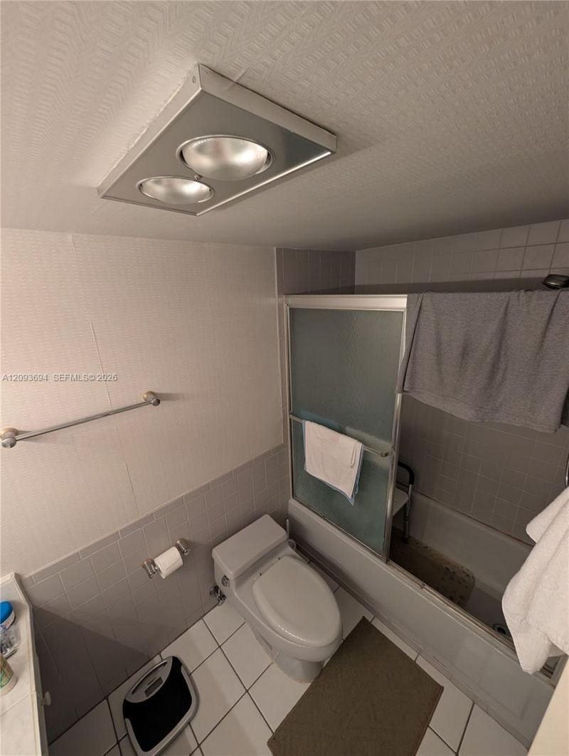 11930 N Bayshore Dr, Unit 502, North Miami, FL 33181 Photo