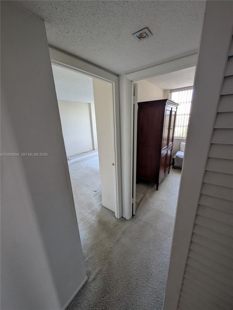 11930 N Bayshore Dr, Unit 502, North Miami, FL 33181 Photo