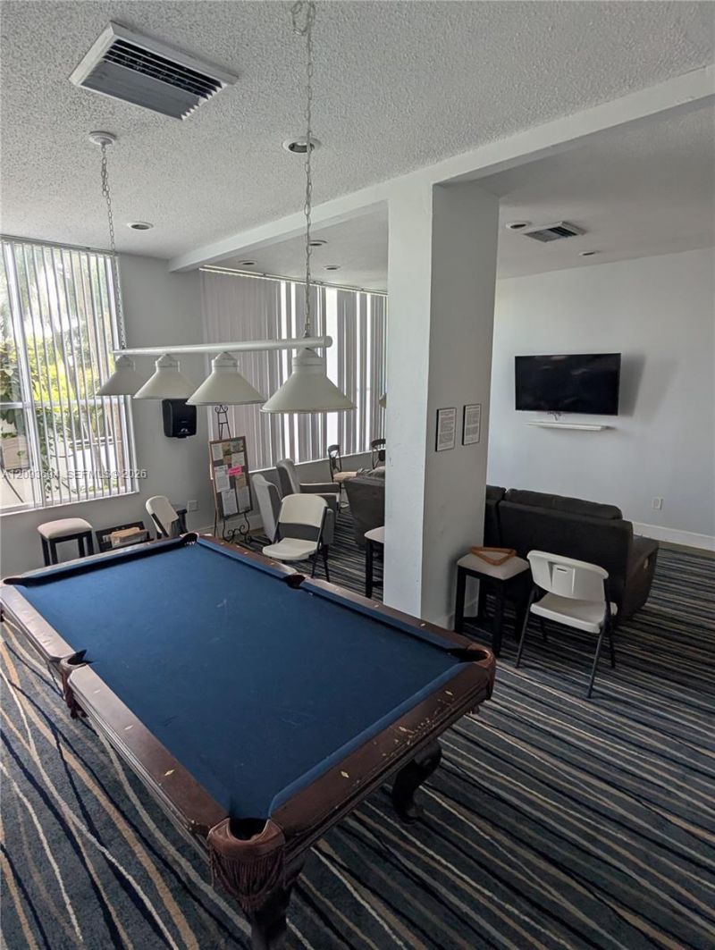 11930 N Bayshore Dr, Unit 502, North Miami, FL 33181 Photo