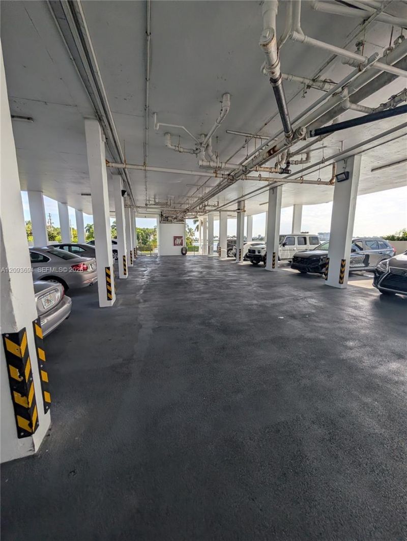 11930 N Bayshore Dr, Unit 502, North Miami, FL 33181 Photo