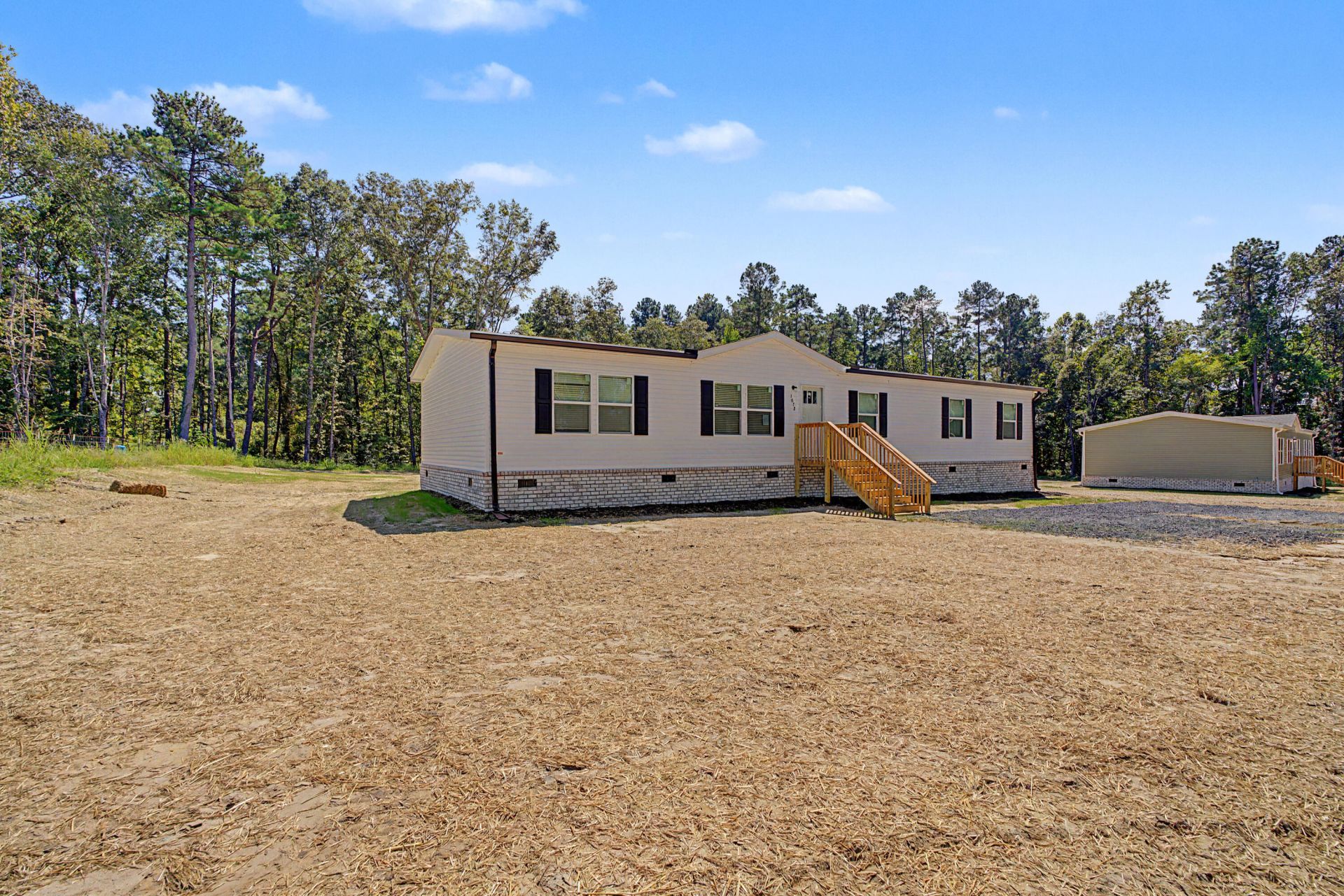 1672 Calamus Pond Road Photo 15