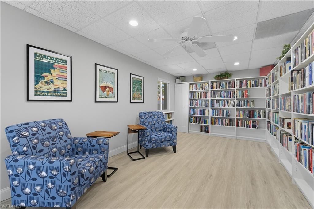 609 12th Ave S, Unit 609, Naples, FL 34102 Photo
