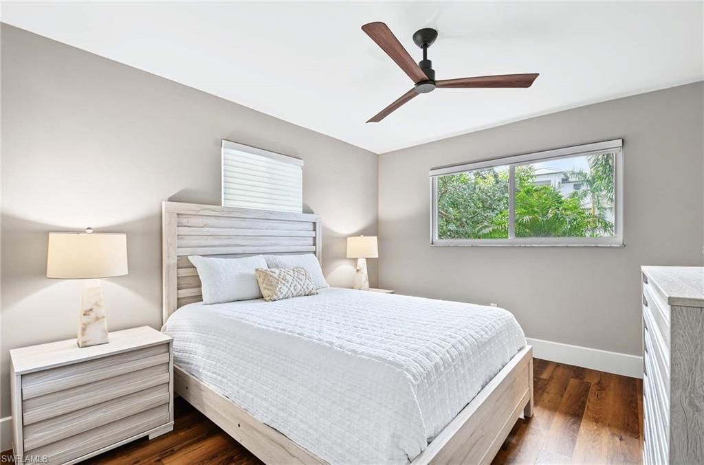 9 Pelican St E, Naples, FL 34113 Photo