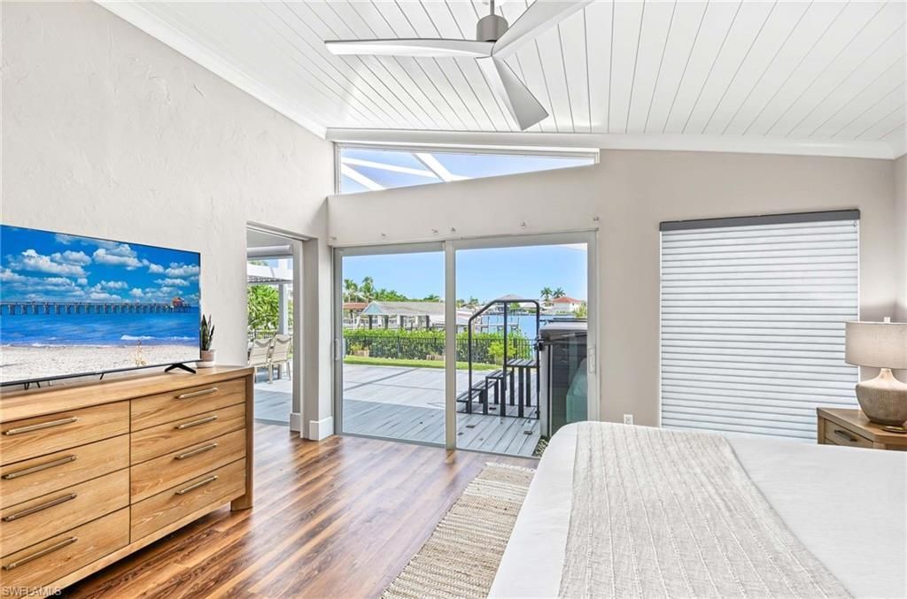 9 Pelican St E, Naples, FL 34113 Photo