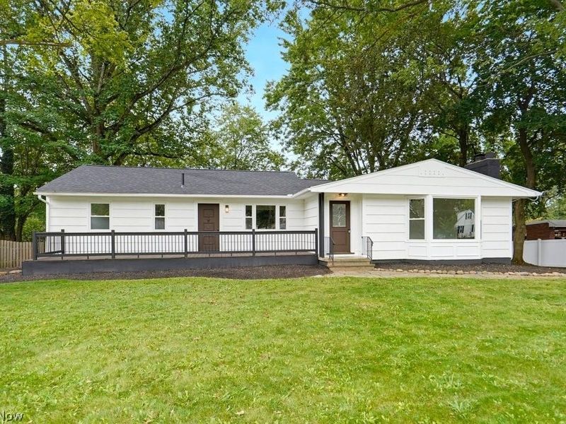 3026 38th Street NW, Canton, OH 44718 Photo 2