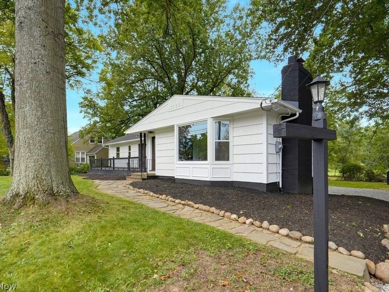 3026 38th Street NW, Canton, OH 44718 Photo 3
