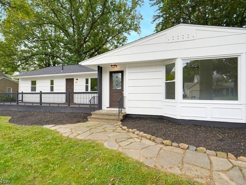 3026 38th Street NW, Canton, OH 44718 Photo 4