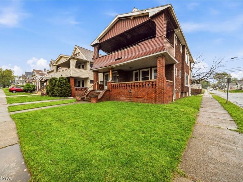 4697 E 85th Street, Garfield Heights, OH 44125 Photo 2