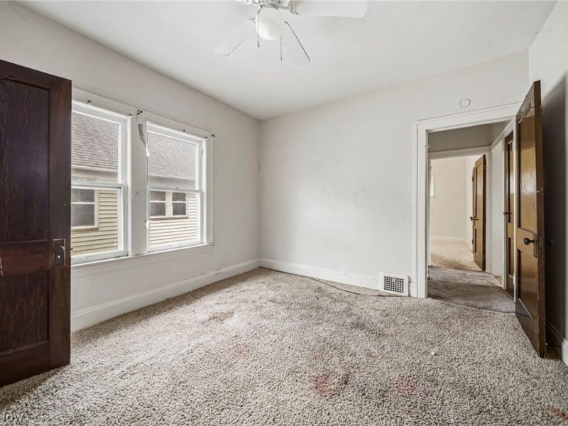 4697 E 85th Street, Garfield Heights, OH 44125 Photo 24