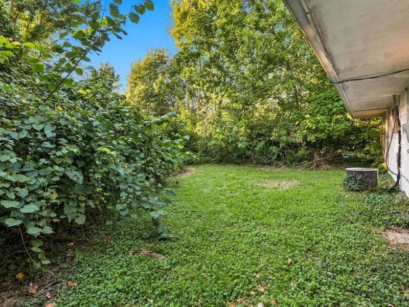 8769 Balboa Drive, Springfield Township, OH 45231 Photo 18