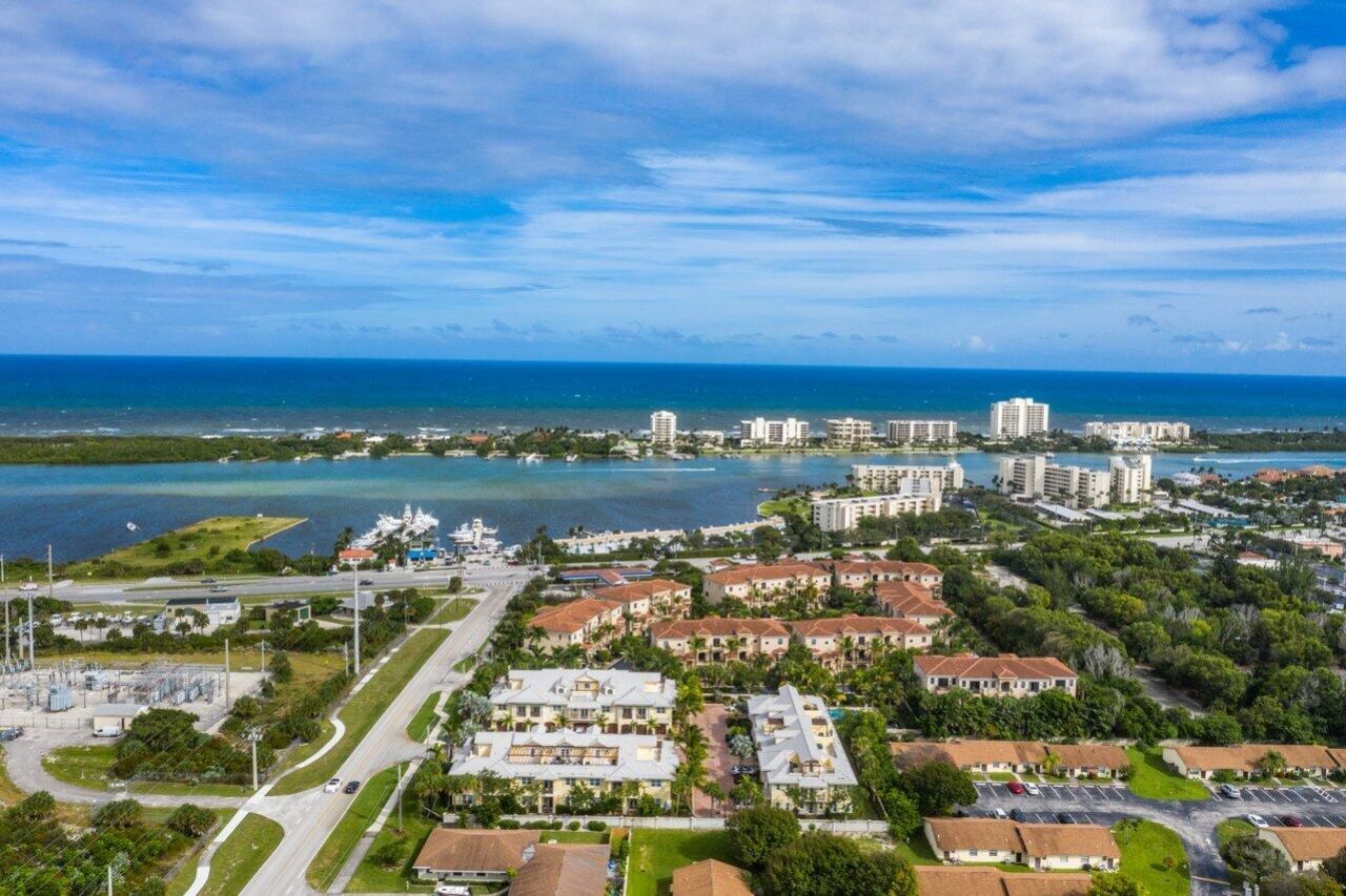 3770 County Line Road, Unit A2, Tequesta, FL 33469 Photo