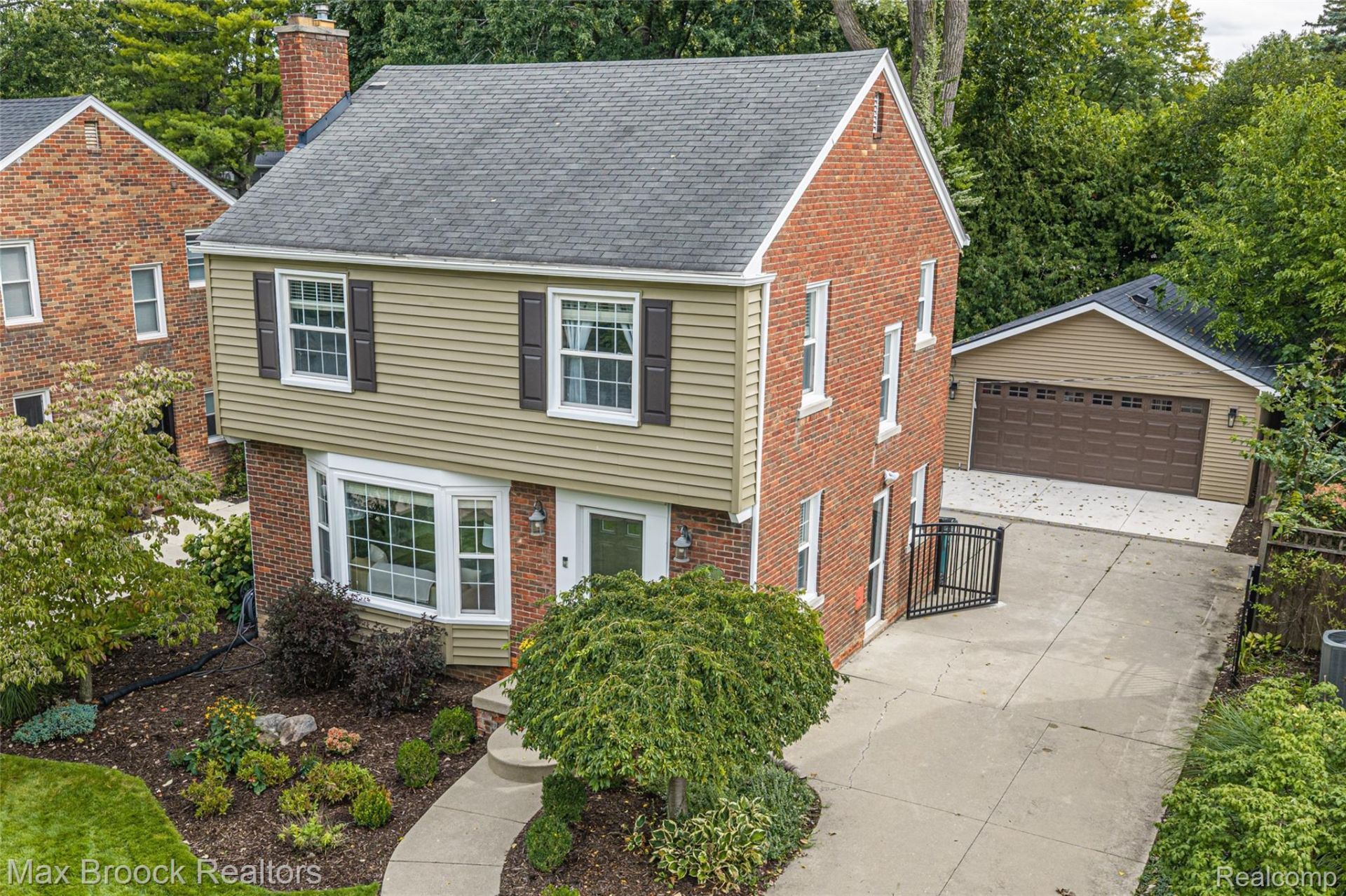 1516 Edgewood Drive, Royal Oak, Mi 48067 Main Photo