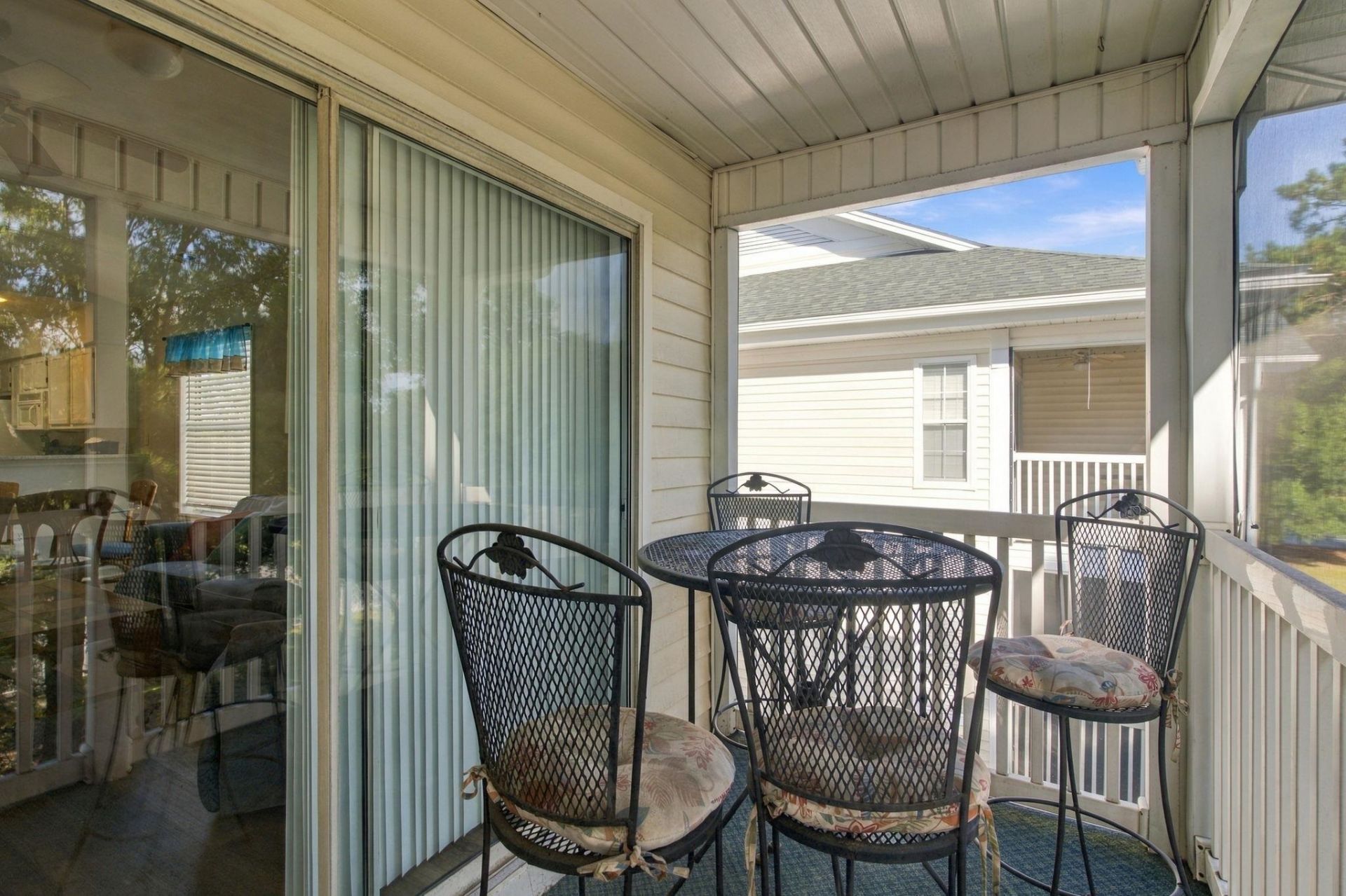 440 Red River Ct. Photo 25