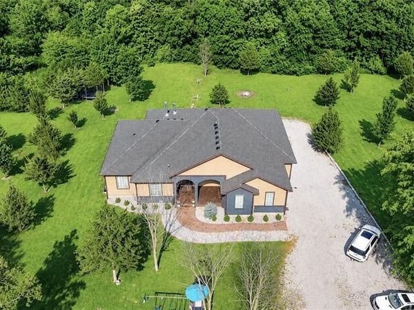 23500 Hope Lane, Sedalia, MO 65301