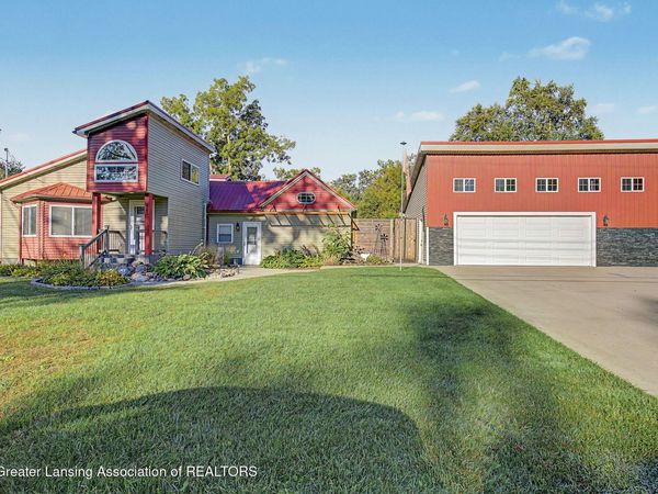 223 N Catherine Street, Lansing, MI 48917