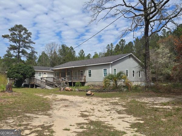 253 Pottery Road, Lizella, GA 31052