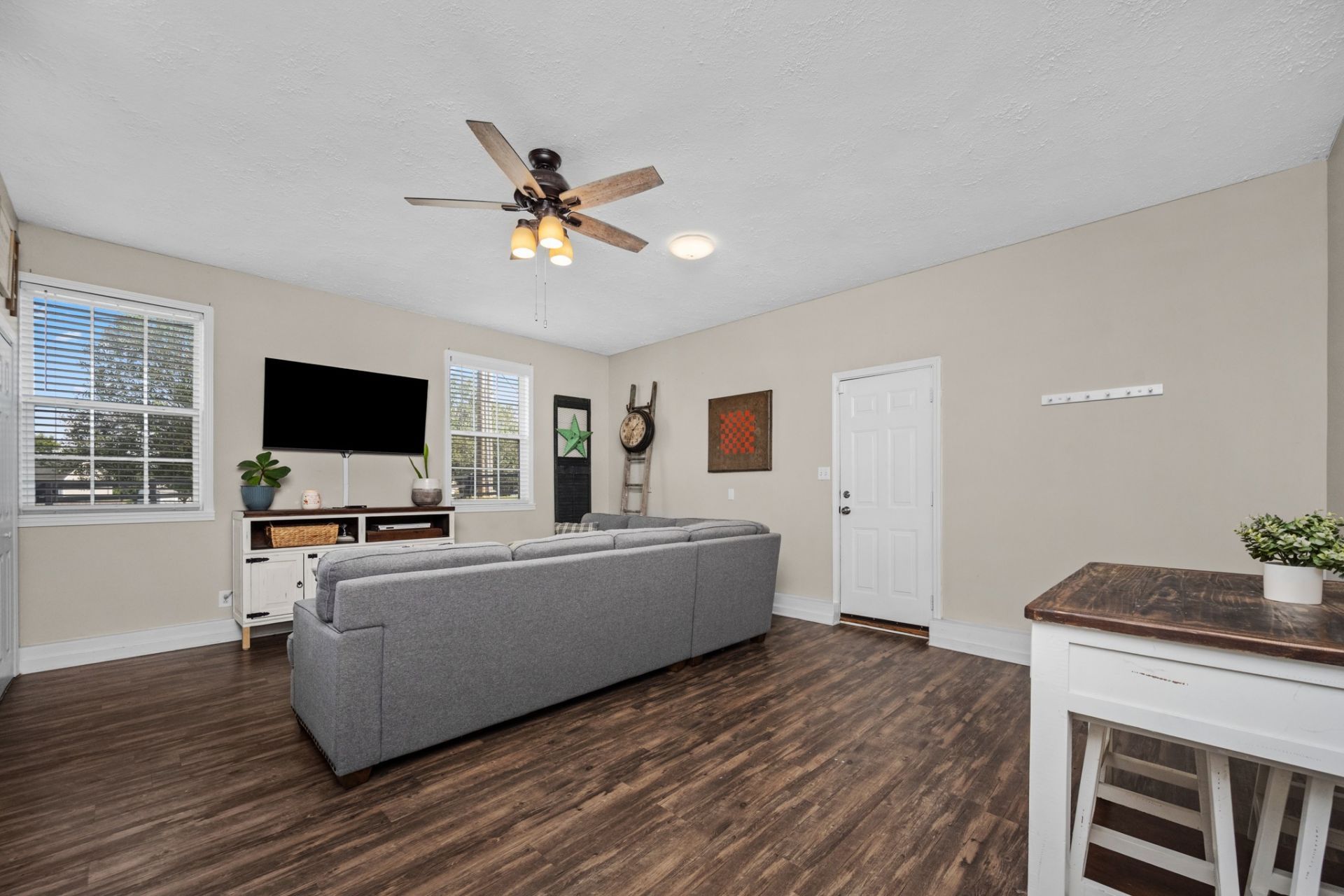 205 Antler Dr, Murfreesboro, TN 37130 Main Photo