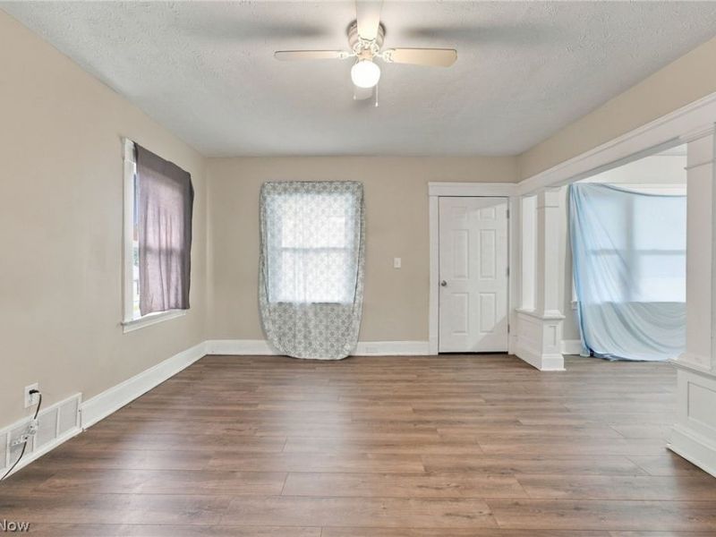 10816 Grandview Avenue, Cleveland, OH 44104 Photo 24