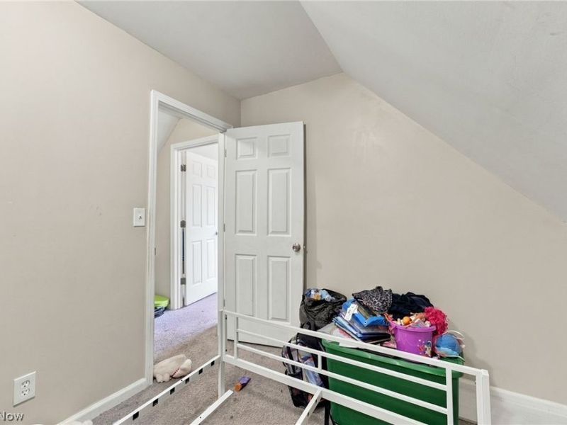 10816 Grandview Avenue, Cleveland, OH 44104 Photo 41