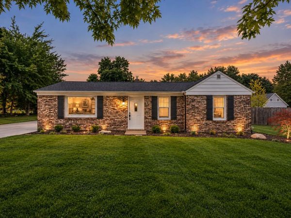 12407 24th Avenue, Marne, MI 49435