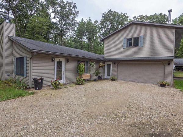 N1121 20TH LANE, Neshkoro, WI 54960