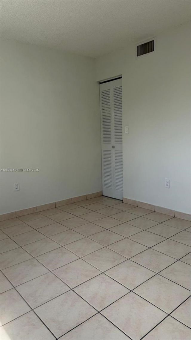 6965 Harding Ave , Unit 305, Miami Beach, FL 33141 Photo