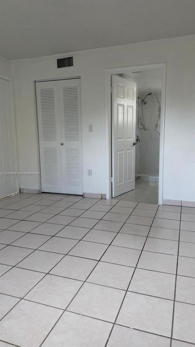 6965 Harding Ave , Unit 305, Miami Beach, FL 33141 Photo