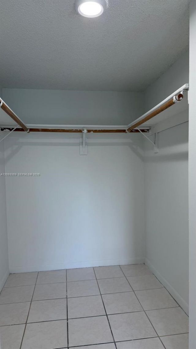 6965 Harding Ave , Unit 305, Miami Beach, FL 33141 Photo