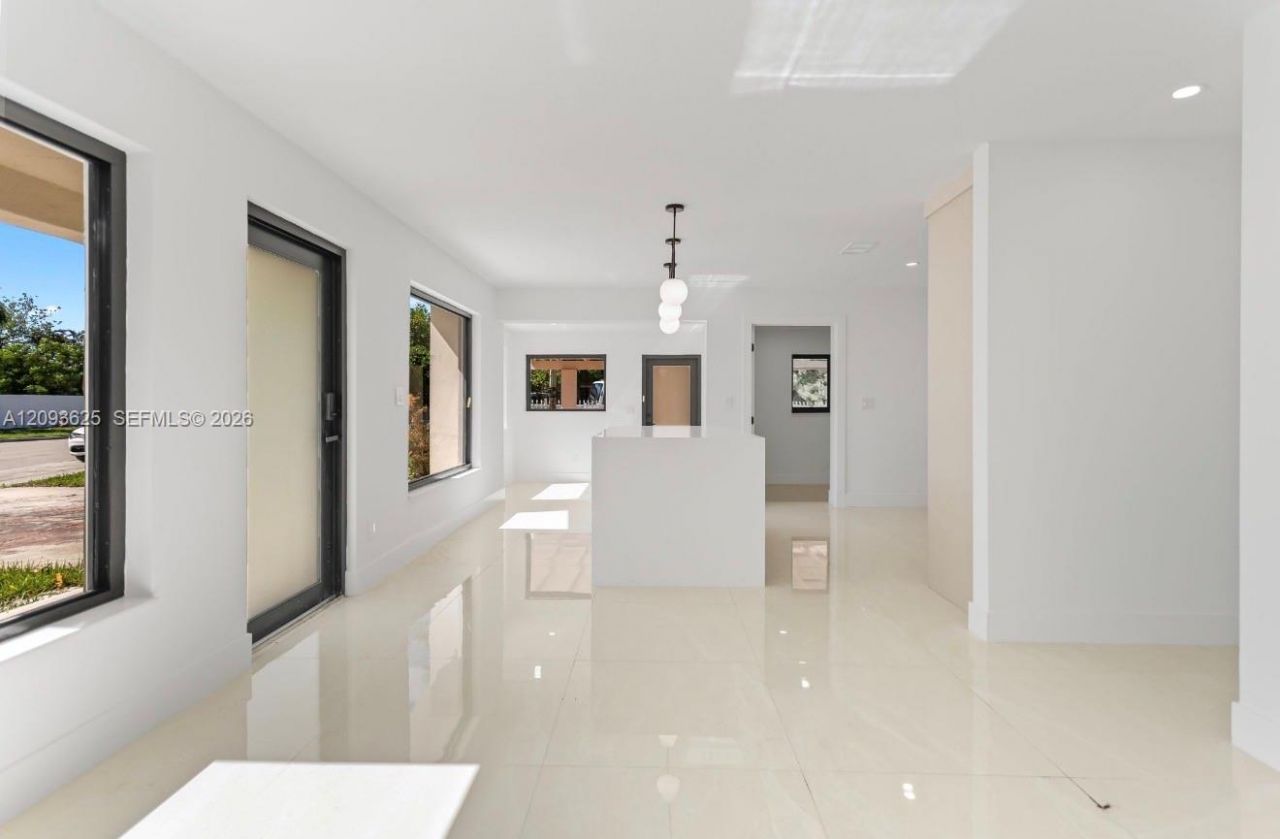 191 SE 6th Ave , Hialeah, FL 33010 Photo