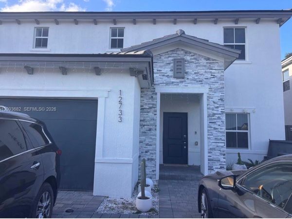 12733 SW 210th Ter , Miami, FL 33177