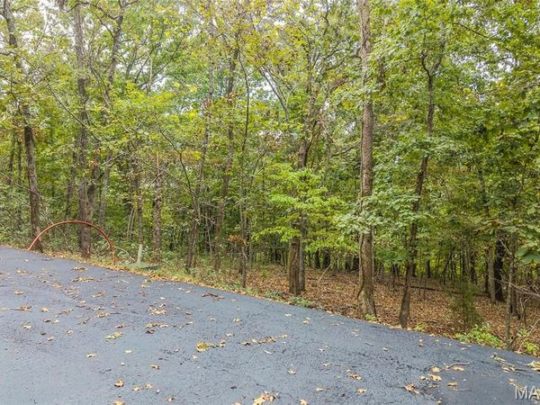 XX Champion Court, Sunrise Beach, MO 65079