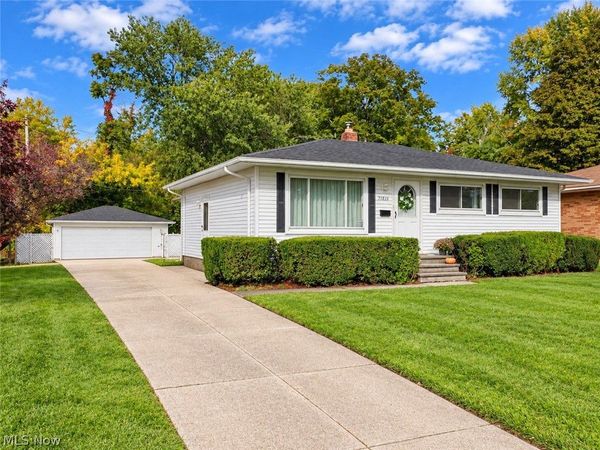 21810 Forestview Circle, Brook Park, OH 44142