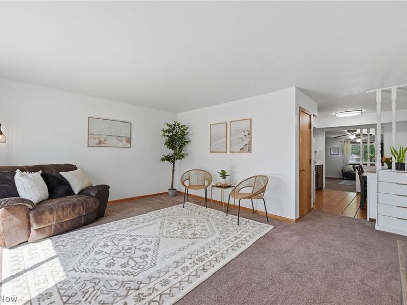 21810 Forestview Circle, Brook Park, OH 44142 Photo 3