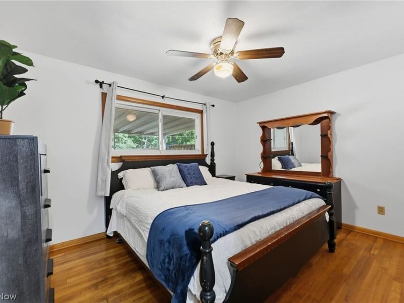21810 Forestview Circle, Brook Park, OH 44142 Photo 5