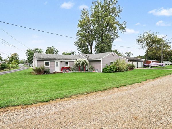 550 Roby Beach Drive, Coldwater, MI 49036